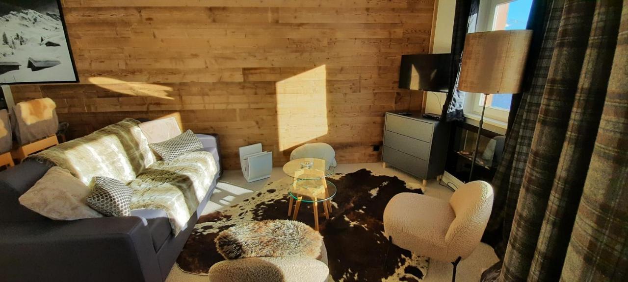 40M2 - Ski Aux Pieds - La Tania - Parking Couvert Экстерьер фото