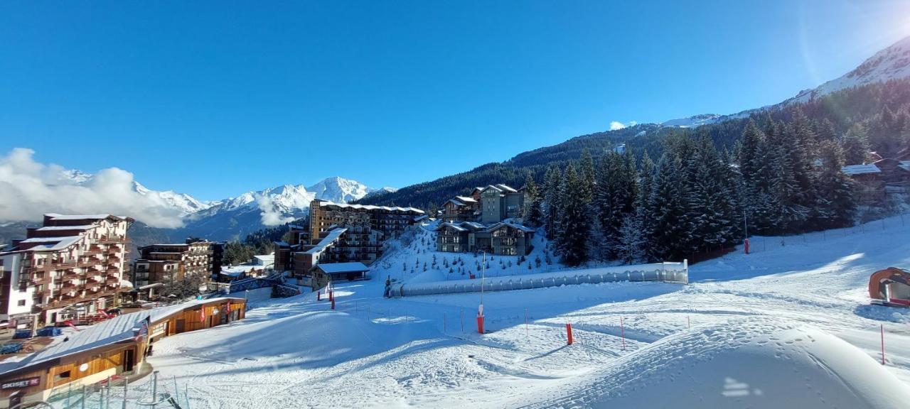40M2 - Ski Aux Pieds - La Tania - Parking Couvert Экстерьер фото