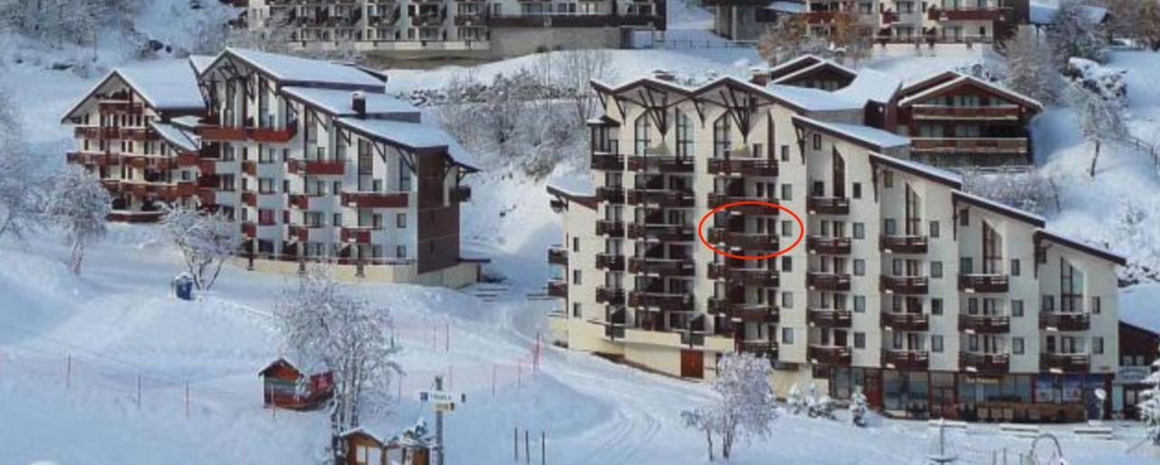 40M2 - Ski Aux Pieds - La Tania - Parking Couvert Экстерьер фото